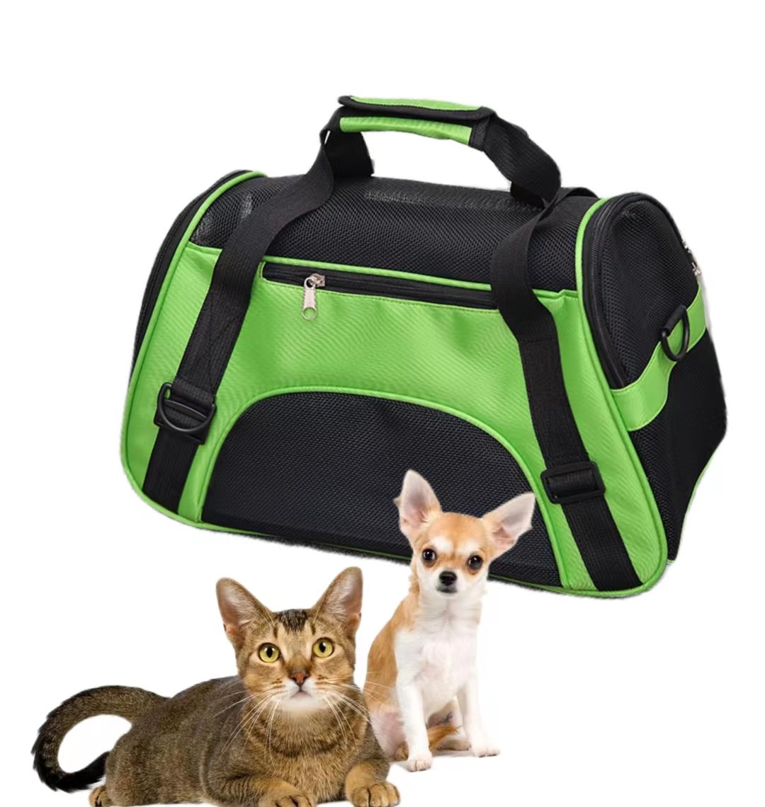 China Nice Quality Large Capacity Dog Outdoor Bag Portable Pet Carrier Breathable Cage For Dog Cat wholesale