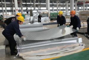 China Hot / Cold Rolled Aluminium Diamond Plate With High Weather Resistance wholesale