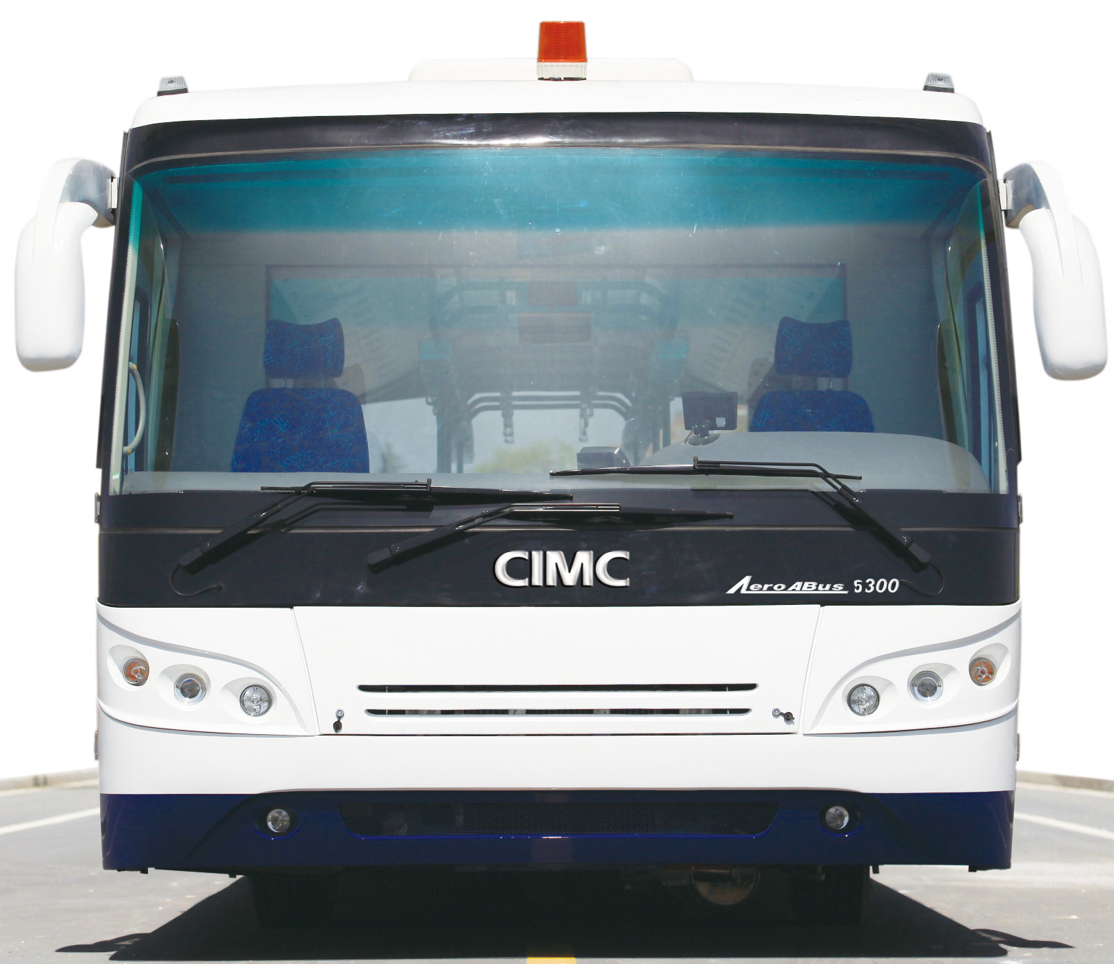 China Professional 102 Passenger 200 Liter Airport Passenger Bus With PPG Painting wholesale