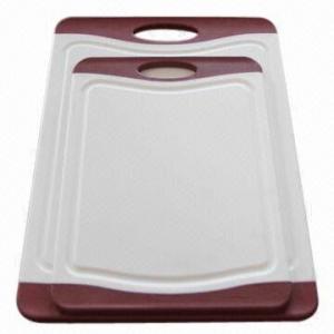 China Plastic Cutting Boards, Made of Plastic and TPR, FDA/EN71/LFGB Passed, Available in Various Colors wholesale
