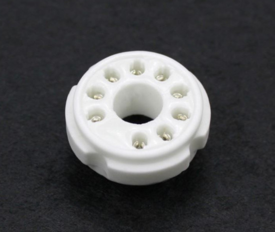China Small Electrical Steatite Ceramics Socket Insulators High Mechanical wholesale