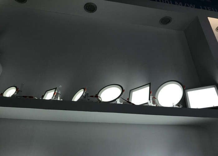 China 90Lm/W Anti Glare LED Slim Panel Light 24W / LED Flat Panel Ceiling Lights wholesale