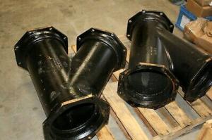China High Hardness Mechanical Joint Fittings Ductile Iron Casting 10" Lateral Y C153 wholesale