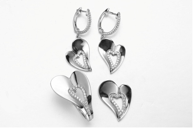 China Telesthesia Sterling Silver Double Heart Necklace Cubic Zirconia wholesale