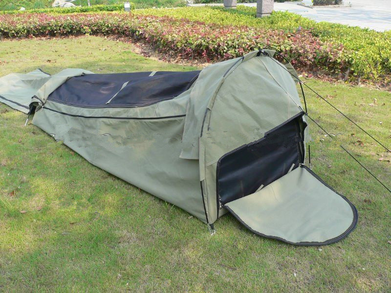 China Canvas Famliy 2 Man Swag Tent , YKK Zipper Swag Bag Tent With Aluminum Pole wholesale