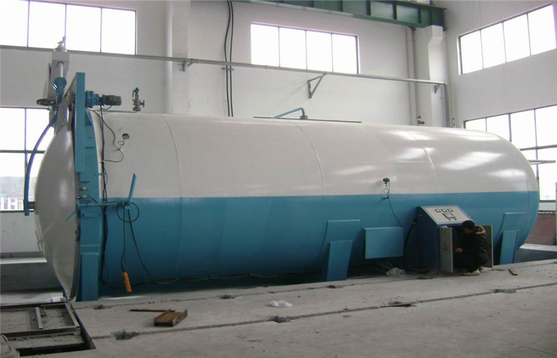 China Large Vulcanizing Rubber Autoclave Φ2.85m With Safety Interlock , Automatic Control wholesale