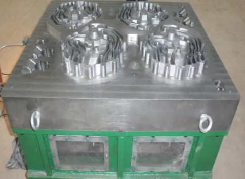 China Professional Die Casting Mold  Corrosion Resistance High Production Efficiency wholesale