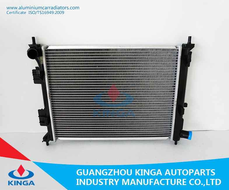 China Aluminum Hyundai Radiator VERNA MT OEM 25310-0U000 Core Thickness 16mm With Heater Tank wholesale