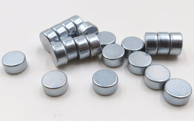 China Rare Earth N35 Round Ndfeb Disc Magnet Permanent Type For Medical Therapy wholesale