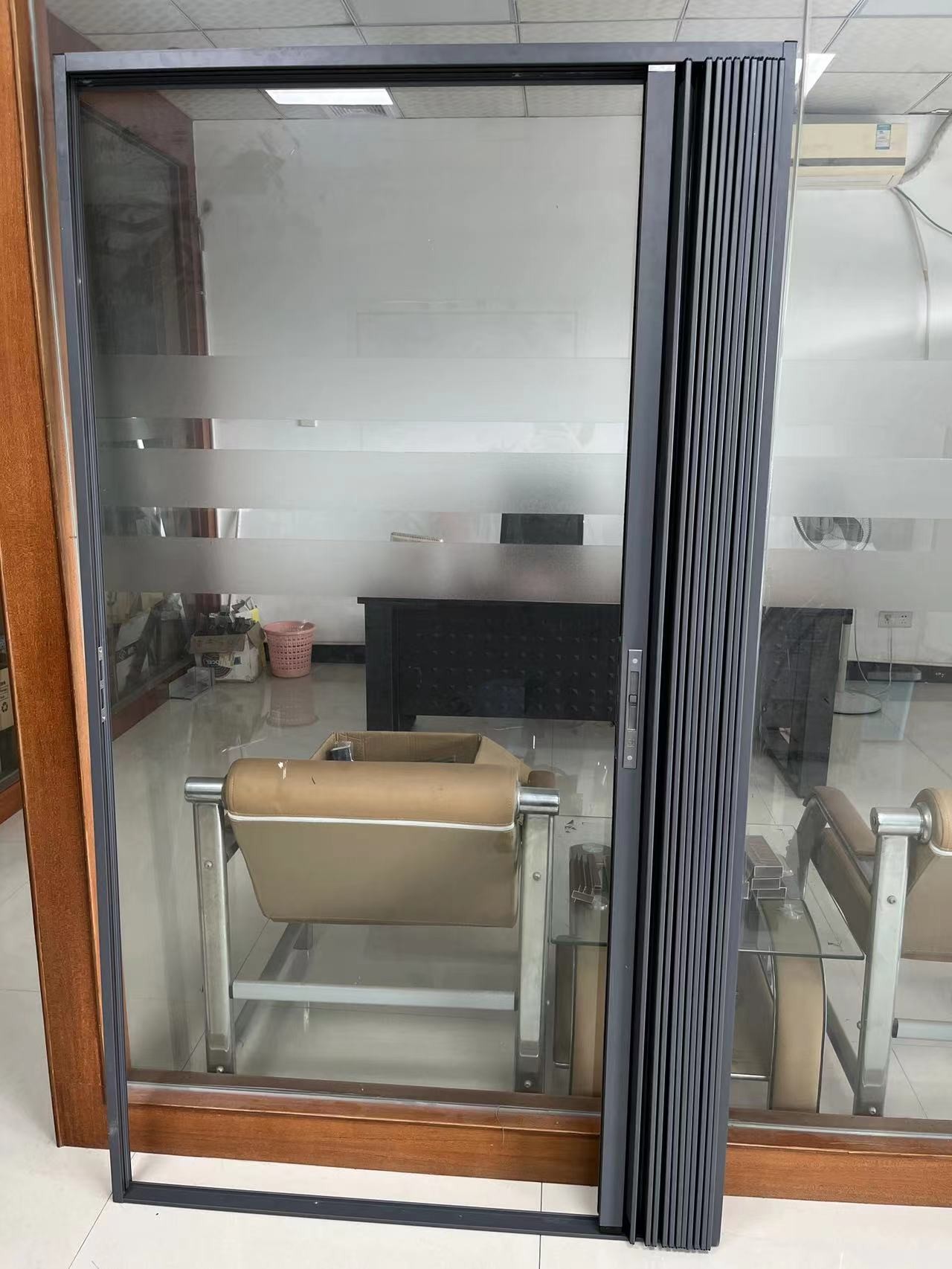 China Aluminium Folded Sliding Door And Window Mosquito Free UV Free wholesale