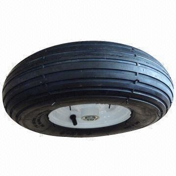 China Wheelbarrow Wheel, Tubeless Tire Line Pattern wholesale
