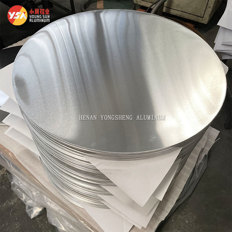 China 2mm 1050 1060 1100 3003 8011 Sublimation Aluminum Round Disc Sheet Aluminum Circles For Cookware Pan Pot wholesale