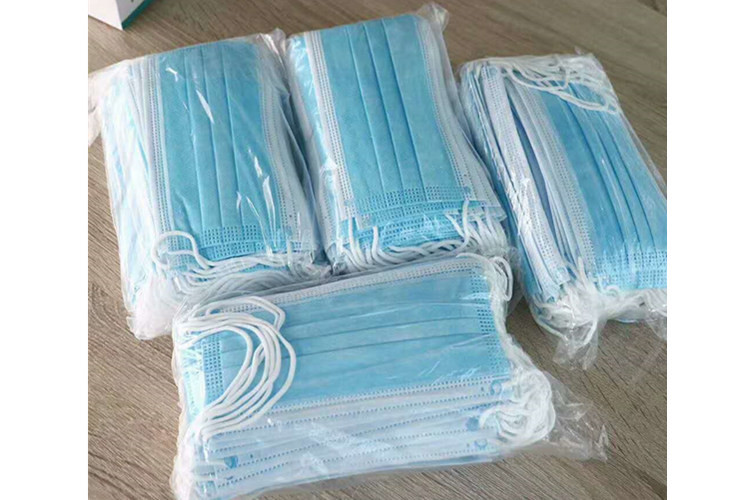 China 17.5*9.5cm Disposable Dust Mask , Sterile Face Masks For Virus Protection wholesale