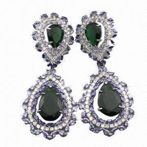 China Sterling silver drop earrings with peridot and cubic zircon, in sv925 stamped heart shape wholesale