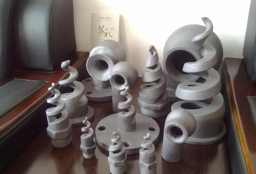 China Sic Ceramic Silicon Carbide Ceramics Spiral Nozzle Good Wear Resistance wholesale
