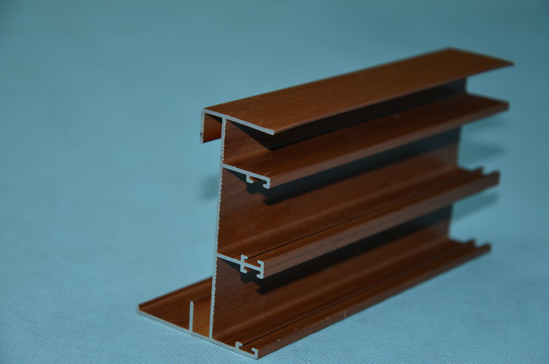 6063-T5 Aluminium Extrusion Profile For Residential Building With Wooden Color