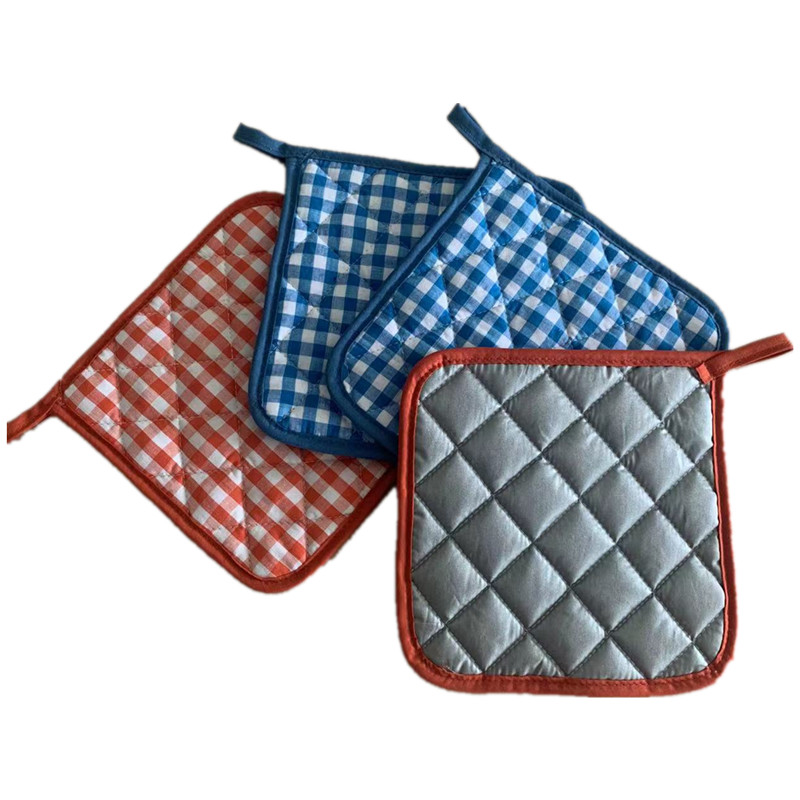 China New Design Multi Color Grid Cotton Cloth Hot Pad Holders For Kitchen Cooking wholesale