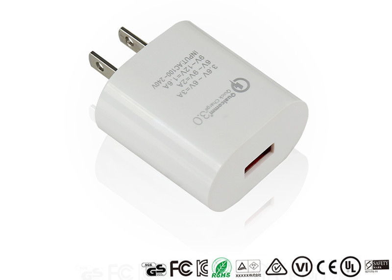 China Qualcomm US Plug Quick Charge Adapter Qc3.0 Fast Charging Adaptor Mini Size wholesale