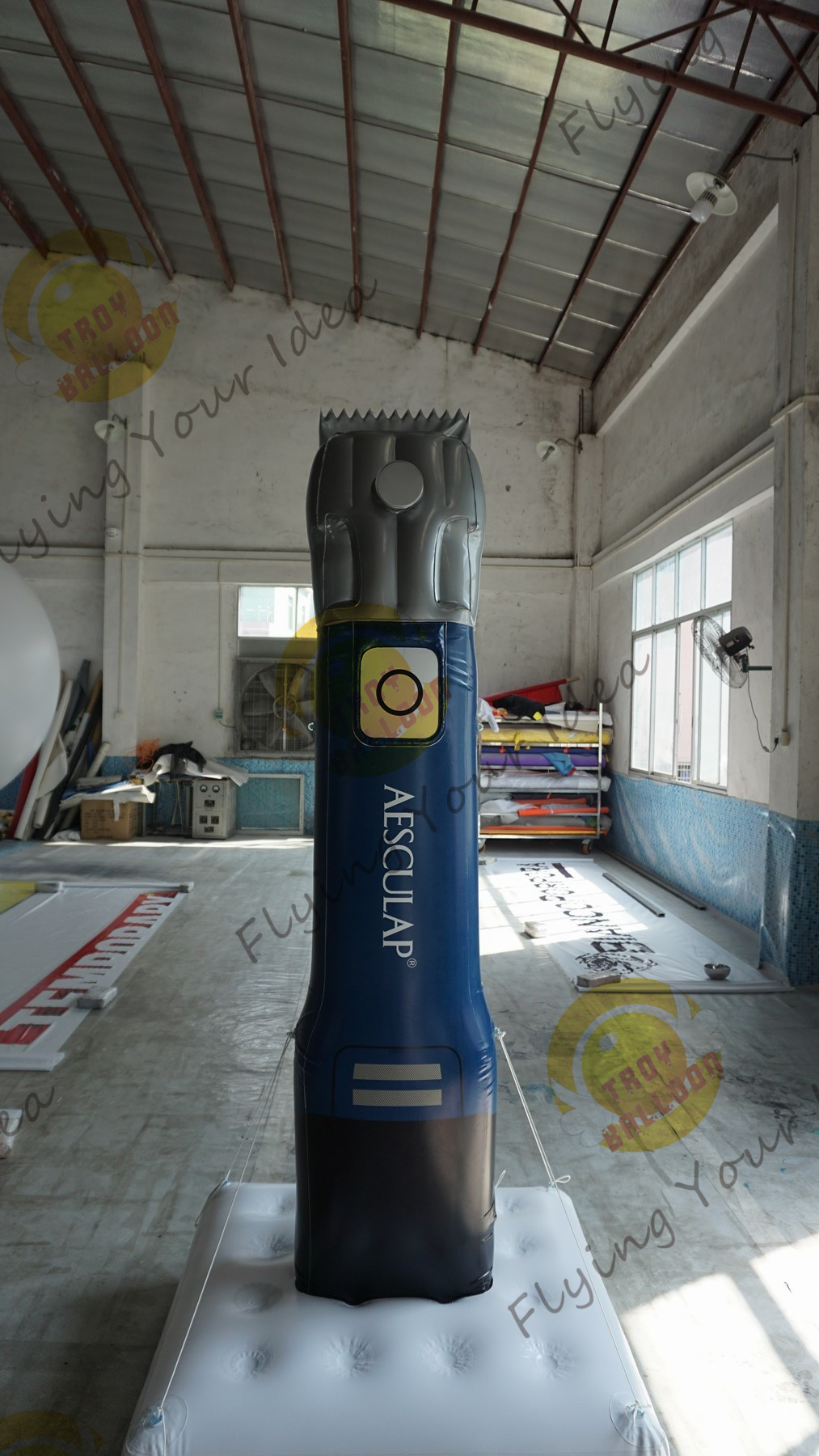 China Commercial Grade Inflatable Product Replicas Shaver Logo Can Be Printed wholesale