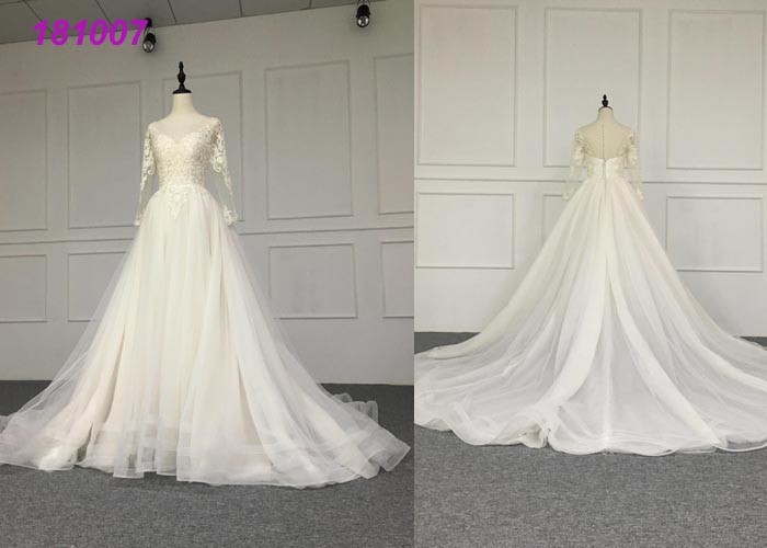 China Crystal A Line Ball Gown Wedding Dress / Tulle Long Sleeve Ball Gown Wedding Dress wholesale