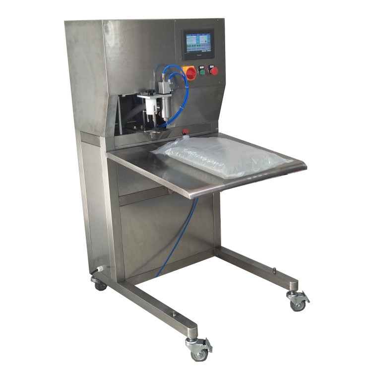 China Semi Automatic 30L Bag In Box Filling Machine for Fruit Juice Packaging wholesale