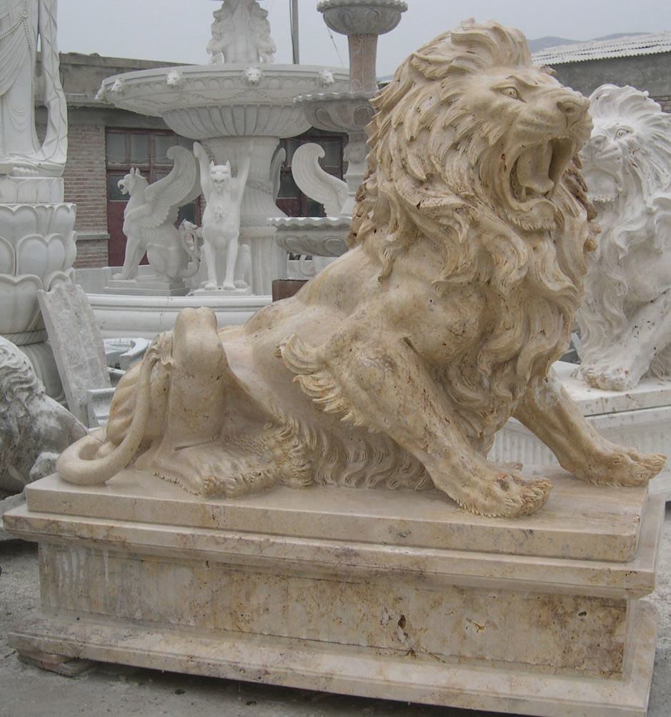 BSCI Life Size Driveway Marble Statue Of A Lion