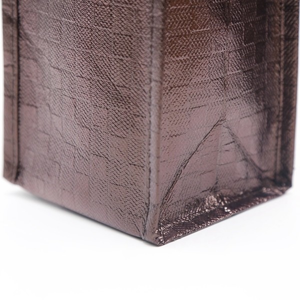 Wholesale custom new brown fashion pp non woven shopping bag aluminum foil tote wine bag