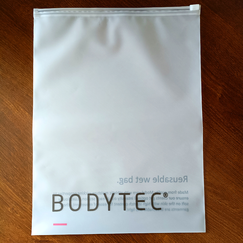 Custom Low MOQ Plastic Zipper Bag Shrink Bag for Clothing Zipper Frosted