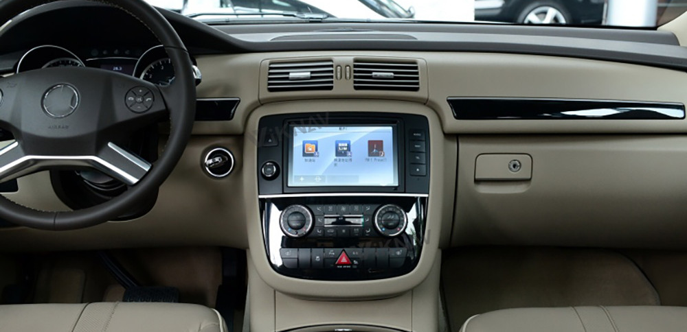 Vertical Screen R Class R350 Mercedes Benz Radio AUX USB Interface