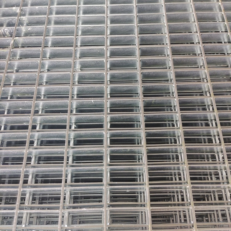 657/30/100 Heavy Duty Steel Grating Hot Dip Galvanized Pedestrian Channel Installed