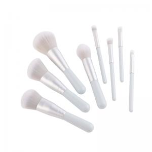 China 8PCS Custom Gift Makeup Brushes Set Highlight Concealer Synthetic wholesale