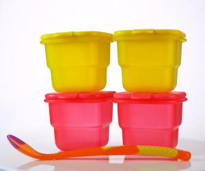 China 2pcs BPA Free Airtight Plastic Baby Food Storage With Spoon wholesale