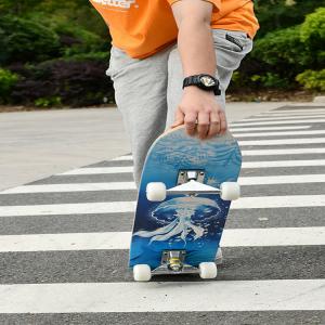 China Custom Aluminum Alloy Paint Bracket Deck Skateboard Maple Wooden Skateboard wholesale