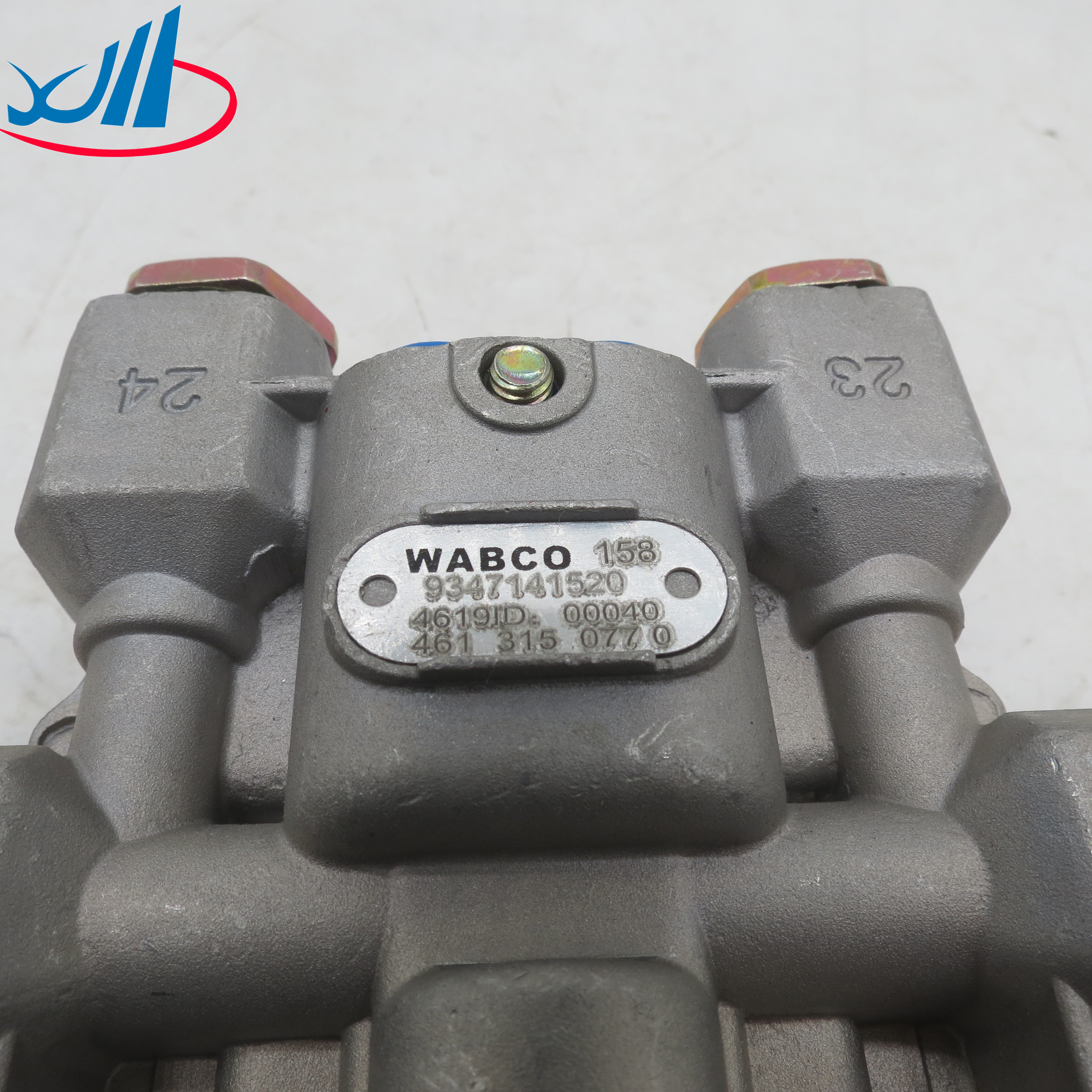 Sinotruk Howo Truck Spare Parts 4 Circuit Protection Valve WG9000360523