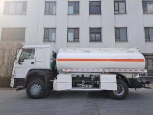 China SINOTRUK Howo Semi Truck Fuel Tank 4x2 Lhd Euro2 290hp wholesale