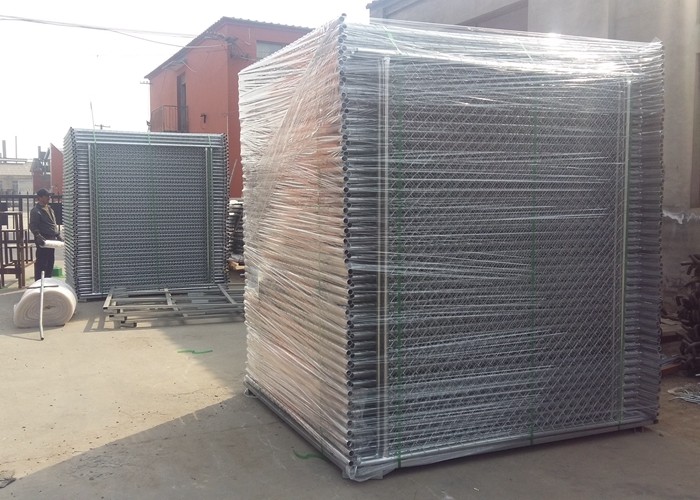 Outdoor Temporary Fence Panels , Construction Site Fence Panels 3.0mm 4.0mm Dia