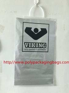 China Silver Hand - Wound Plastic Bags For Clothes Open From Handle With Snap Button wholesale
