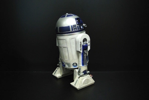 Complex Design R2D2 Disney Robot Action Figures With Special Technology