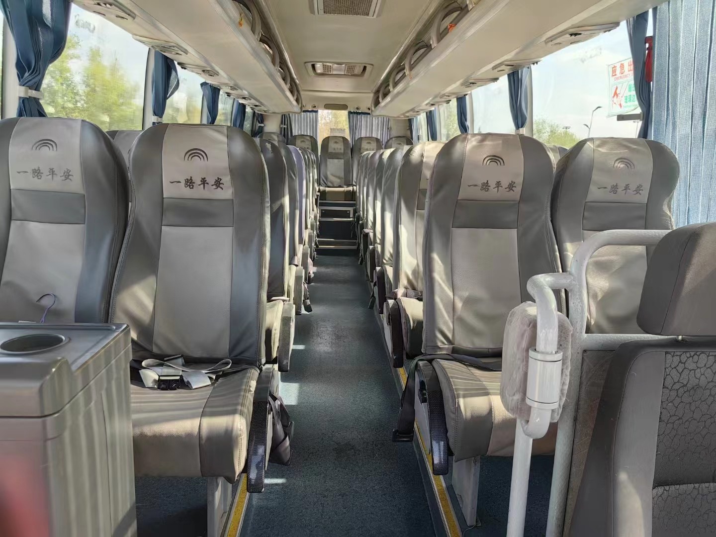 Coach Second Hand 39 Seats Rare Engine Left Hand Drive Sealing Window 9 Meters Used Young Tong ZK6908