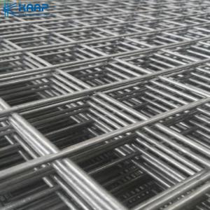 China PVC galvanized welded guardrail wire mesh with good anti-corrosion performance on sale