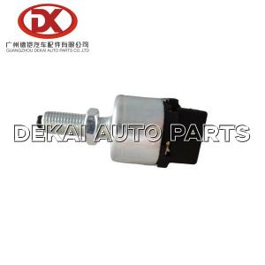 China 8 94337761 0 ISUZU Electrical Parts Clutch Switch NKR77 8943377610 on sale