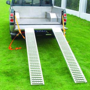 China Anti Skid ISO9001 Metal Trailer Ramps Steel Car Trailer Ramps For ATVs on sale