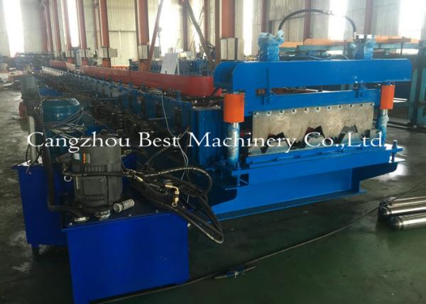 Quality 0.8-1.5mm Galvanized Metal Deck Sheet Roll Forming Machine For Roof Building for sale