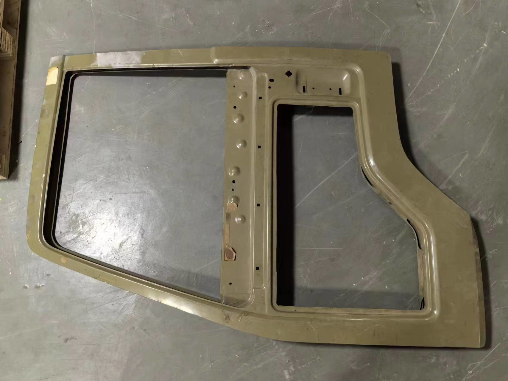 FRR CVR EXR Front Door 1640702111 ISUZU Body Parts With Under View Window Manual Window Control Left Door Year 1987-1997