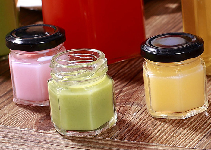 Food Grade Glass Honey Bottles With Metal Lid Eco - Friendly Feature