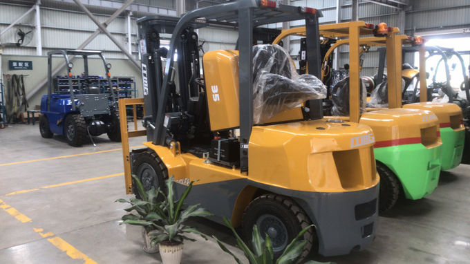 LTMG 3.5 ton diesel forklift truck with mechanical transmission and cabin