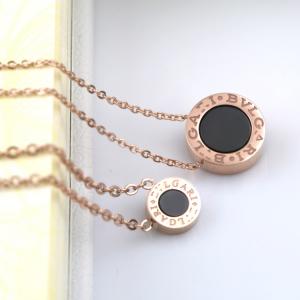 China Fashion Pendant Jewelry Women Stainless Steel Necklace with Black Shell, Cluster Choker Necklace wholesale