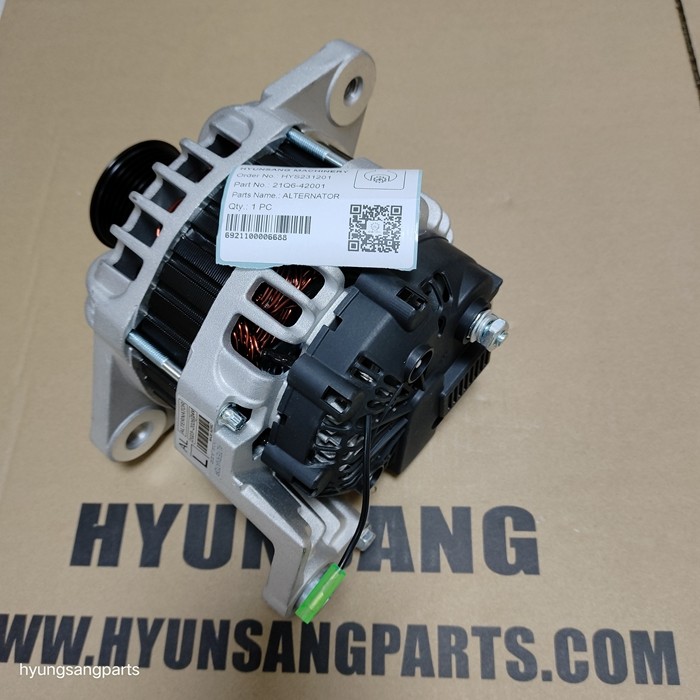 Excavator Engine Parts Alternator 21Q6-42001 21Q6-42000 For R210LC7 R250LC9