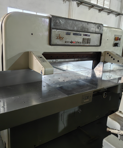 115 CM Automatic Hydraulic Guillotine Paper Cutter Computerized 380v for Paper Cutting