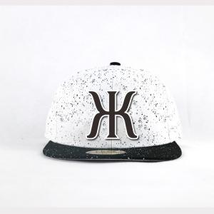 China Cool hip hop white Flat bill Customized made plastic buckle 3D rubber logo snapback Hats Caps wholesale